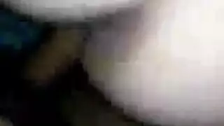 ثنائي قاسي: زوي الناضجة تركب قضيب خطيبها مع صديقته