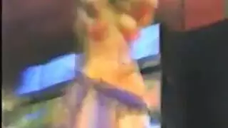أصوات الشك تتحول إلى جنس شرجي صريح مع أقارب عرب