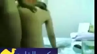 فتاة مصرية جامحة تُغرز في جنس خشن بوضعية الفارسة