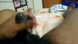 في اماكن عامه مترجم