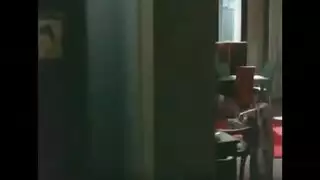 فتاة عربية ساخنة تتعرض لنيك قوي في شريط سكس صريح