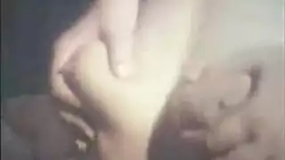 شريط جنسي للمشاهير: بريانكا شوبرا تستقبل عدة أعضاء ذكورية