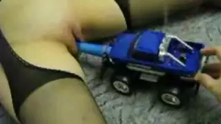 صينية واسود اللون