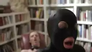 يُقبض عليه متلبسًا ويُستعمل كأداة جنس