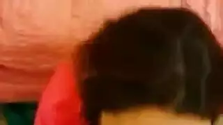 شرطي يطعمها قضيبه الصلب الثخين لقحف عميق