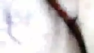 زيارة الصديق تؤدي إلى ممارسة جنسية ثلاثية لتاشا العاهرة