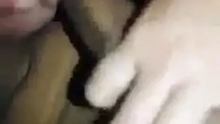 حيوانات حفلات صغيرة: تمزق شرجي وجماع جماعي