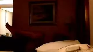 لقطة مقربة من الوجه إلى الكس مع عدة ديوك