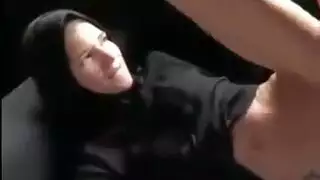 سكس عربي مصري ينيك جارته المطلقه