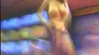 فيديو viral: بنات تتوسلن من أجل قذف على الوجه