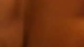 اسود ينيك سوداء عنف تبكي من الوجع تصرخ