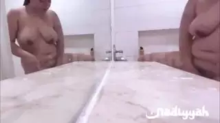 النوم مع بنت اخي الساذجه الجميله