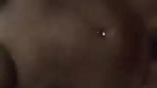 فتاة الكلية الأوروبية هي مص ديك بلا مبالاة أثناء الحصول على مارس الجنس من قبل أبدا، في منزلها