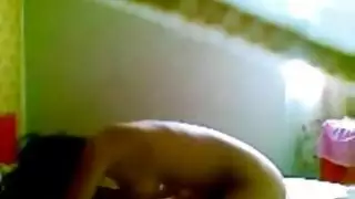 شاب عربي وعاهرة يستمرون طوال الليل في فيلم إكس إكس إكس