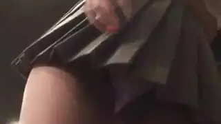 اختصاب وتمزيق ملابس فتاة جسمها ابيض