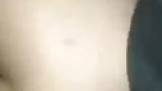 غريب مجعد مشعر المتعري