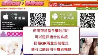 ثلاث مثليات ناضجات تسيطرن على فرجي مراهقتين