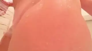 شرموطه إنجليزية تتناك من صديقها فى الشارع الفيديو الاباحية