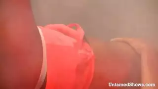 هيمنة عارية: خيال عبد مكثف بالتراضي